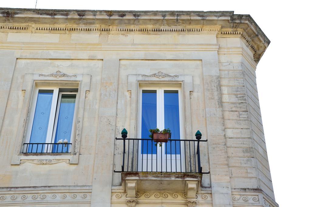 La Casa Di Alessio Acomodação com café da manhã Lecce Exterior foto